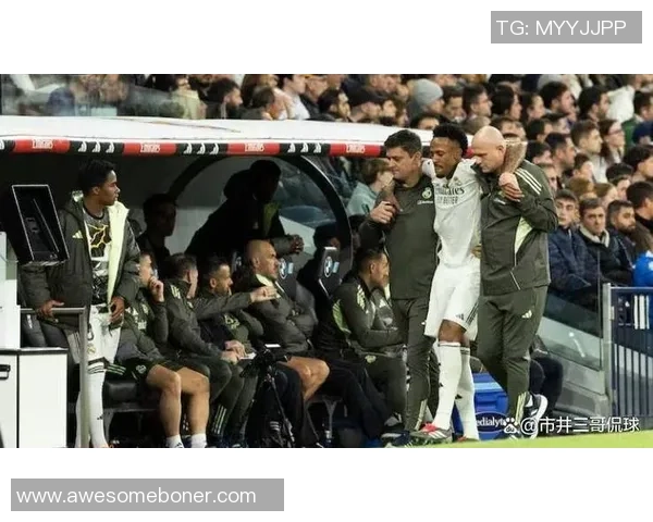 西甲激情对决皇马大胜里昂红牌事件引发全场热议