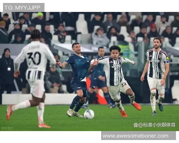 足总杯惊心动魄时刻里昂补时绝杀尤文图斯全场沸腾